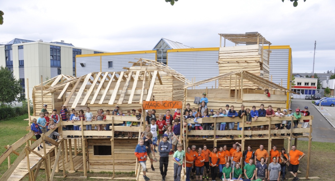 Abenteuer Hüttenbauen Seen Stadt WInterthur Sommerferienprogramm